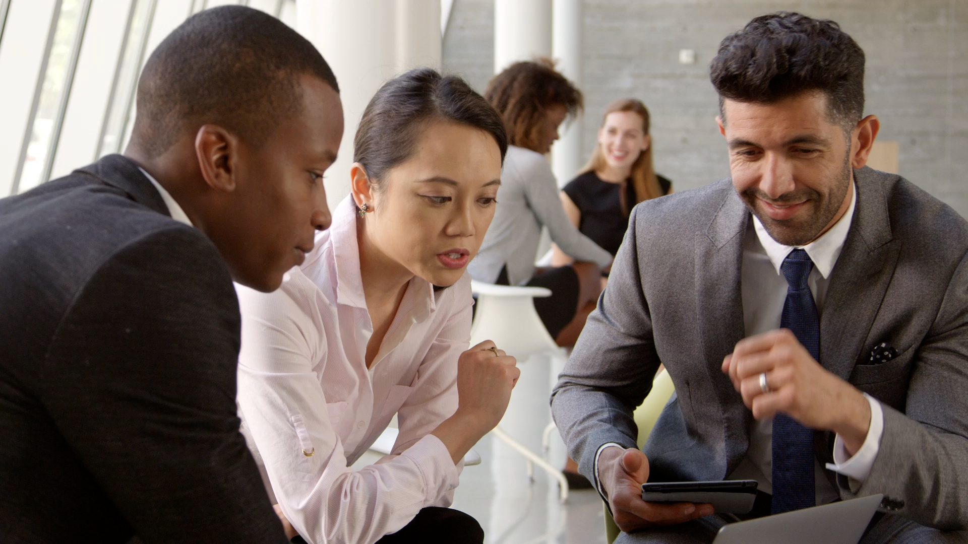 Power BI dashboard optimized for mobile devices
