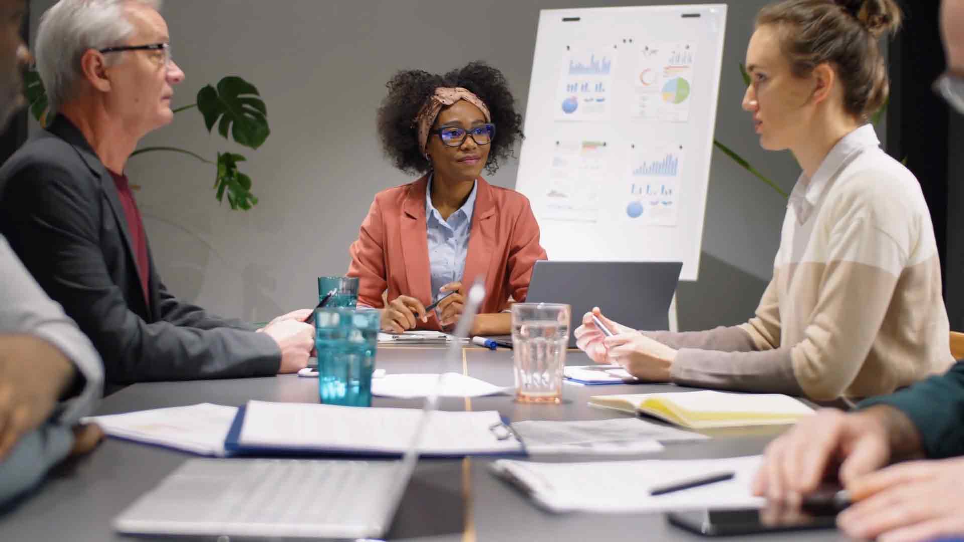 Online learning platforms offering courses on Power BI and data analysis